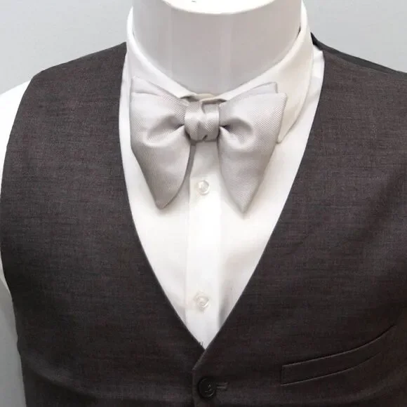 Men's Self‎ tied Bow Tie Big Butterfly Bow tie Light Grey